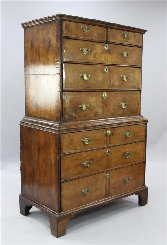 Early 18th century crossbanded walnut chest on chest(-)